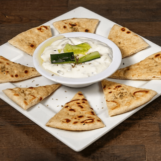 Pita & Tzatziki